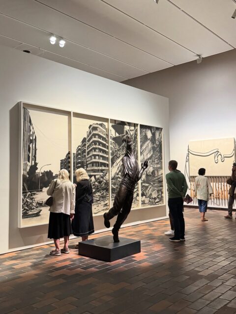 Louisiana Museum of Modern Art - the most visited museum for modern and contemporary art in Scandinavia! 

#louisiana #louisianamuseum #denmark #modernart #artmuseums #cph #artistic